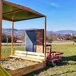 Ferienhaus Pod Stara Podkowa Komfortowy Z Kominkiem